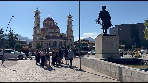 Turistët nuk i ndahen Korçës, operatorët: Prenotimet në juglindje deri në fund të tetorit