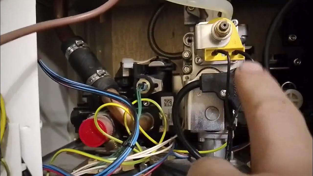 Газовый котёл Baxi и нас не обошёл дорогой ремонт - YouTube