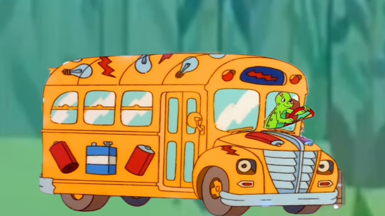 Liz and the school bus leaves the little castle back to the school 