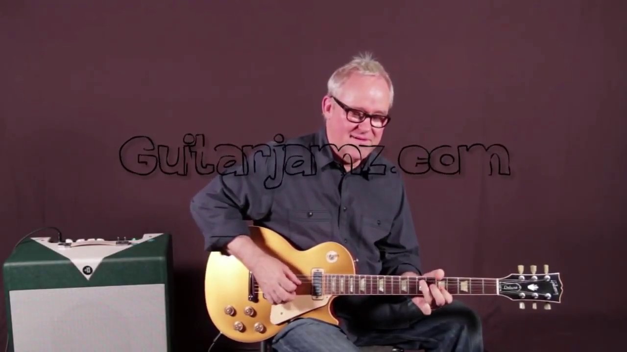 Legendary Licks that sound Advanced (This one is EASY to PLAY) - YouTube