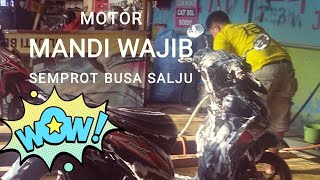 ulas mesin multifungsi dalam satu mesin bisa digunakan banyak perkerjaan,seperti mencuci motor,mobil. 