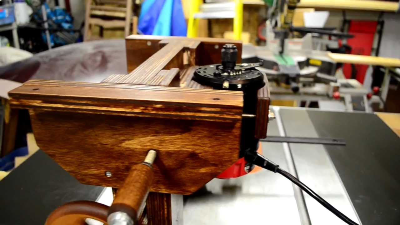 DIY Wooden Router Lift - YouTube
