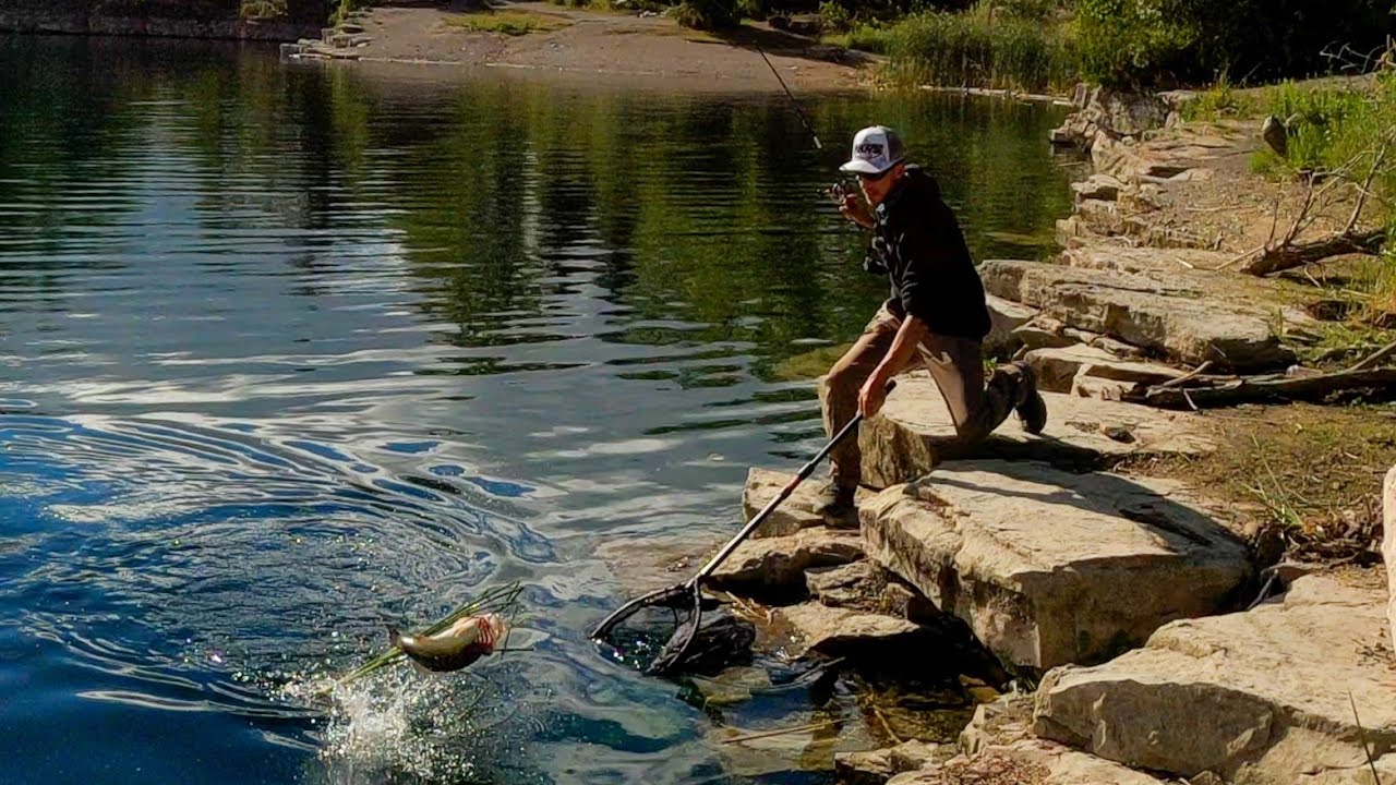 Sight Fishing Largemouth Bass Quarry Fishing Tips YouTube