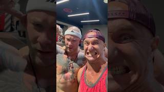 Титаны 👊 Борцуха составил конкуренцию 👍 #физкультура