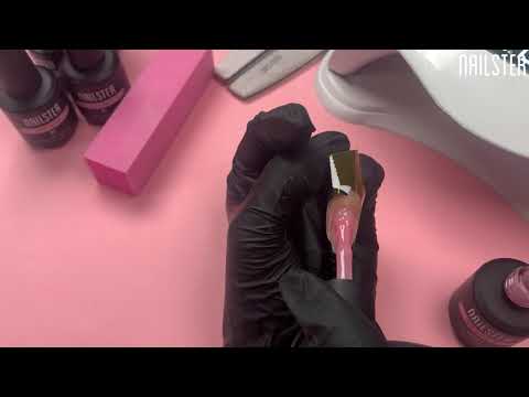 Video: Hvordan farge neglene dine med Sharpie -markører (med bilder)