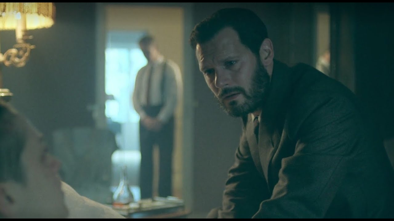 Hugo Becker dans The New Look - Partie 1