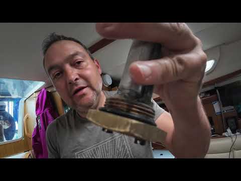 Ep 25: Boat work. Changing the anode of the boiler on our Sun Odyssey 36i.