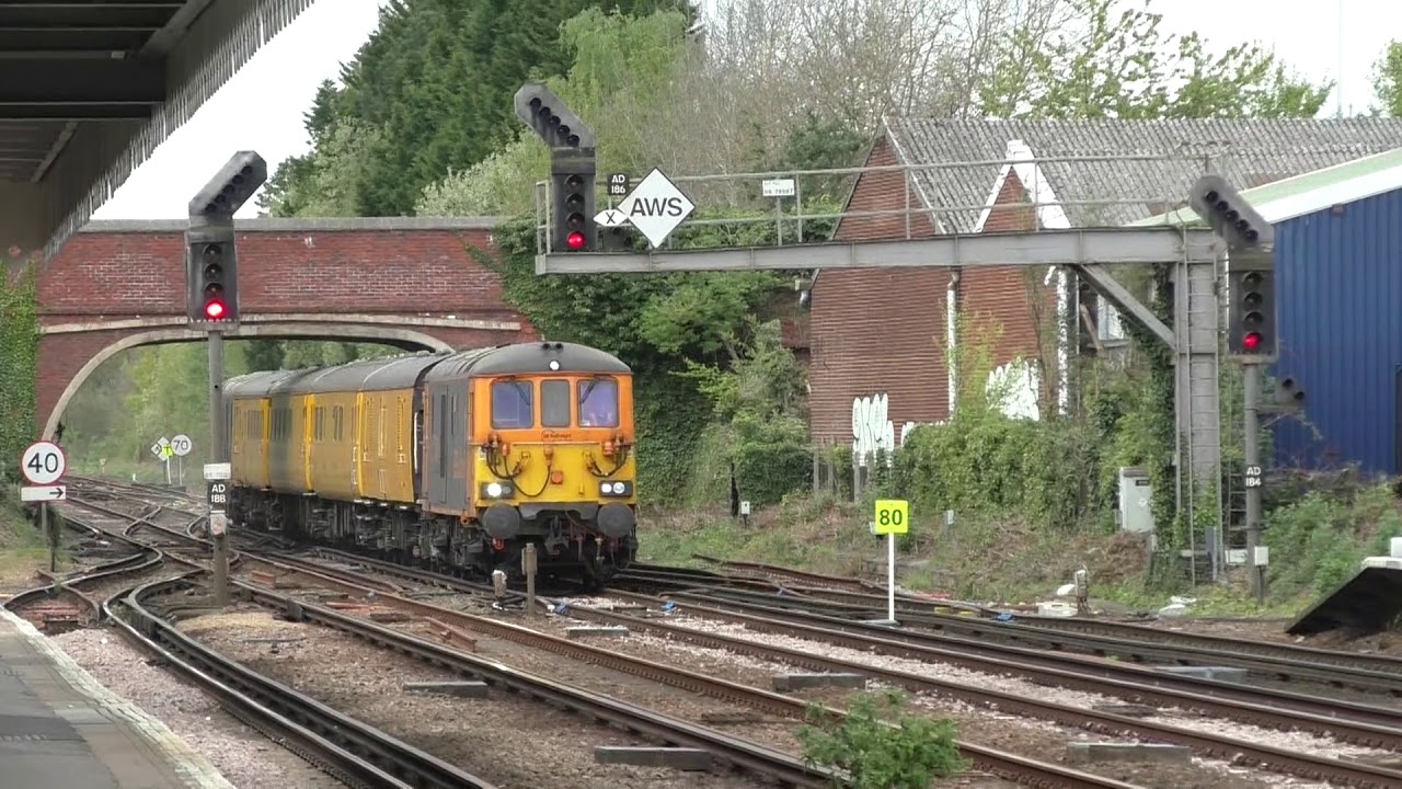(HD) 66753 Drags a 465, GBRf 73's & 37025 on test Trains - 16 & 17/4/17 ...