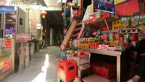 The life of the poor behind the streets of Chongqing, China.But you can find happiness here - DayDayNews