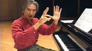 Michael Tilson Thomas Teaches Haydn: Symphony #60