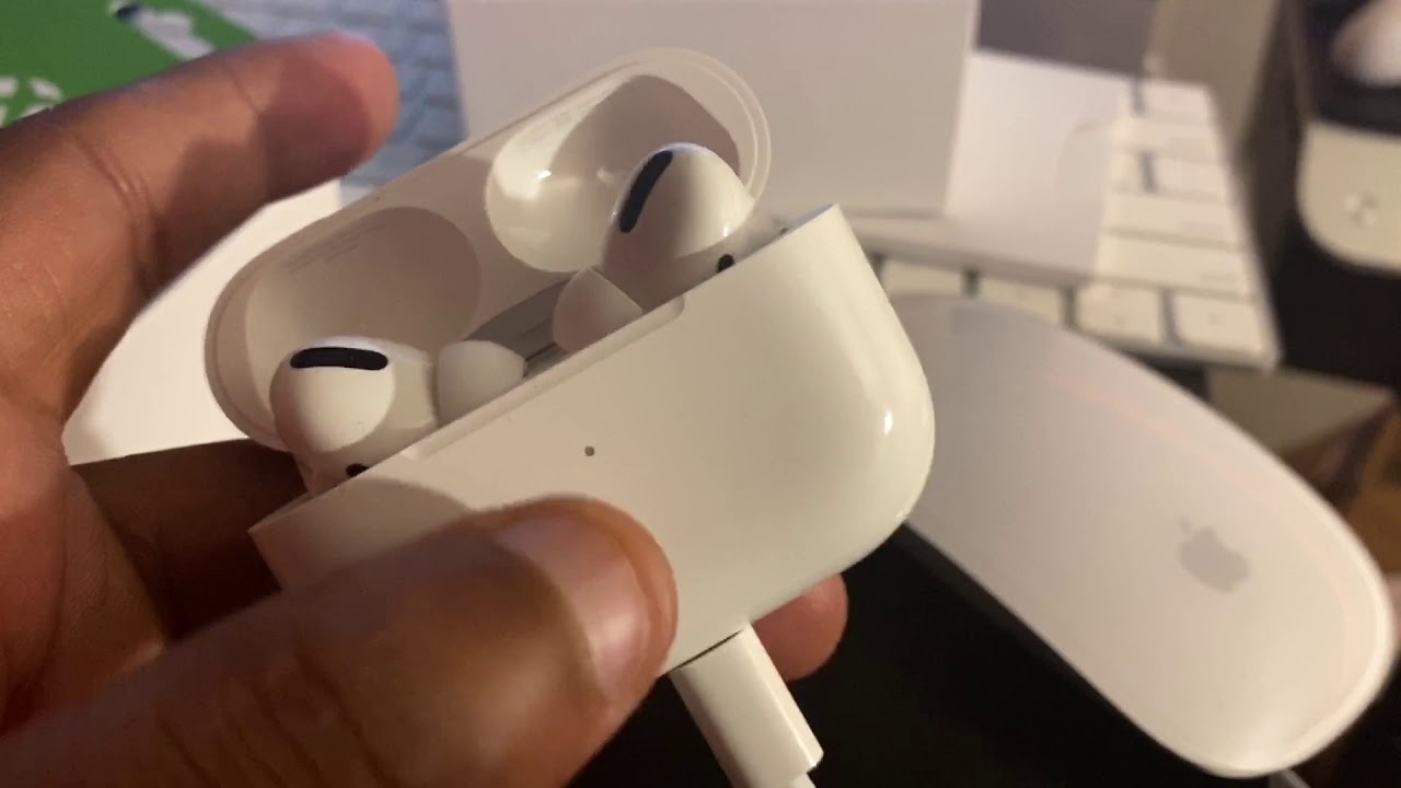 Как заряжать кейс airpods pro