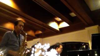 Video thumbnail of "After the love has gone🎷Rolly Rodriguez(alto sax)Francis Quesado(piano)"