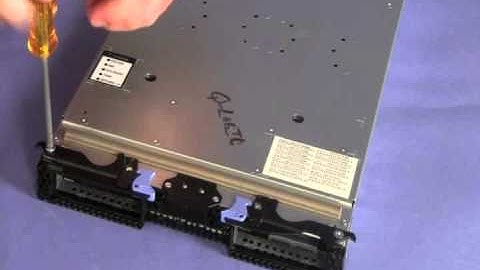 IBM Blade Center HS23 Remove Bezel
