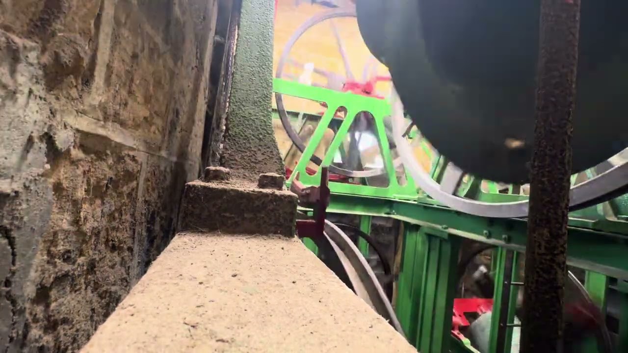 Ringing all 8 down in peal at Ormesby, North Yorks 