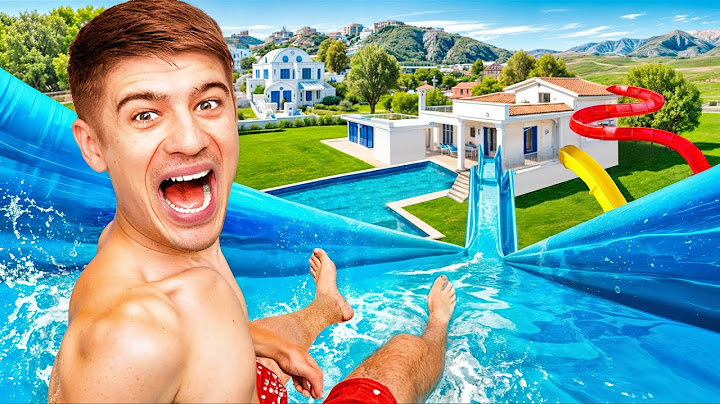 Nous Avons Construit un PARC AQUATIQUE dans Notre Maison !