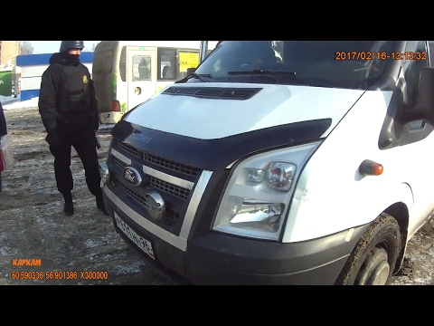 В Екатеринбурге приставы за долги арестовали маршрутку