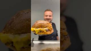 zmir Alsancakta Inanlmaz Lezzette Bir Burger Guru Burger