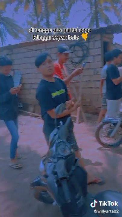 story wa herex di pantai
