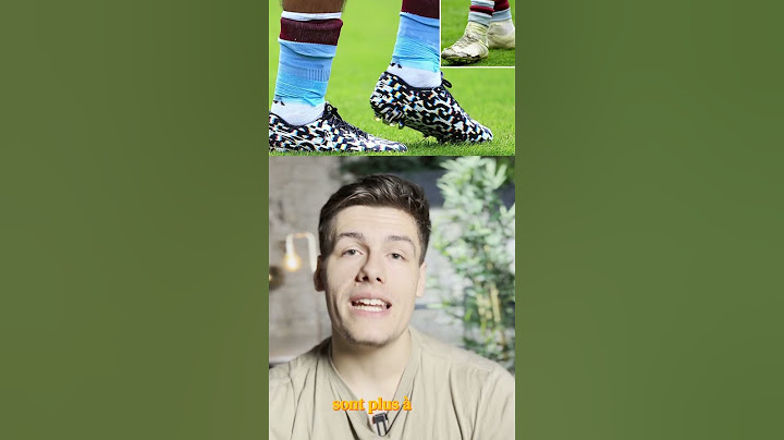 Pourquoi les joueurs de foot trouent-ils leurs chaussettes ?!
