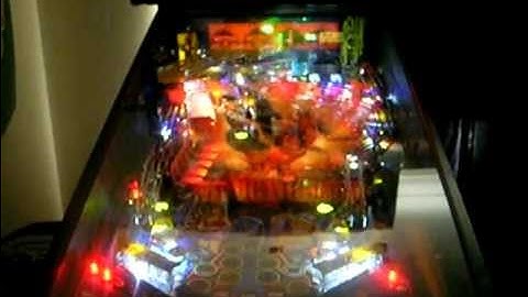 LAST ACTION HERO PINBALL W / L.E.D. MOD