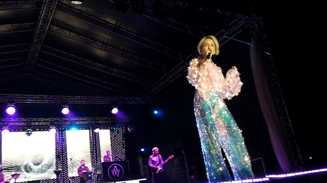Anna Wyszkoni - Z ciszą pośród czterech ścian ( 30.08.2019