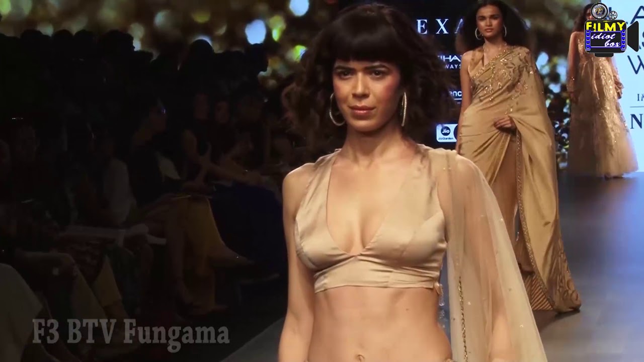 रैम्पवॉक के दौरान कंगना रनौत ने किया ऐसा ड्रामा कि पूरे बॉलीवुड में मचा हड़कंप information technology