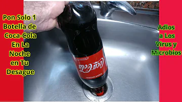 ¿Se puede utilizar Coca-Cola para limpiar el desagüe de un fregadero?
