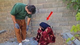 Download Lagu How Are We Building This GIGANTIC Wall?! 🗿 MP3