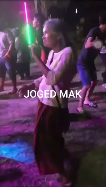 Nenek goyang lucu & menghibur