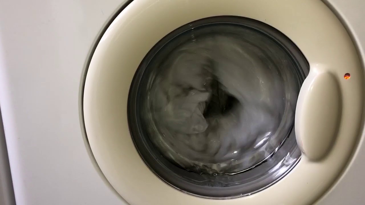 Waschtag In der Wäscherei - YouTube