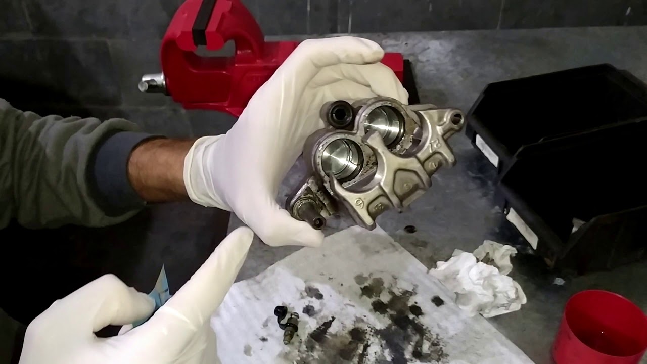 Freio Ruim - Desmontagem completa da pinça de freio