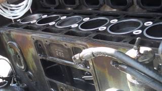 Detroit Diesel IL 671 Head Gasket Installation
