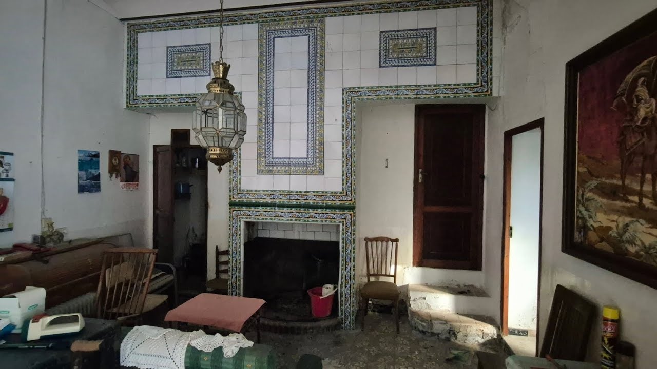 Se vende casa de pueblo con jardín en Rótova 200 000€ 