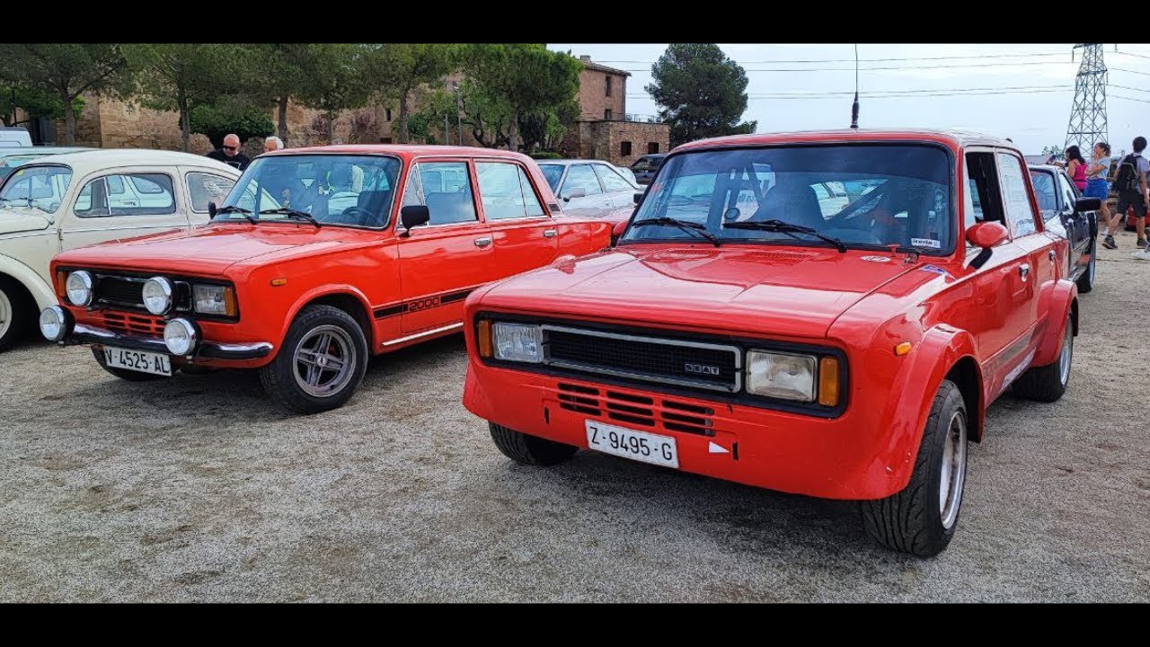 Concentracion Coches Clasicos en Sant Mateu de Bages. Voitures Classiques. Oldtimers. Cars and coffe