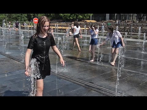 Summer, fountain, girls and wet Happiness-4! / Лето, фонтан, девушки и мокрое Счастье-4!