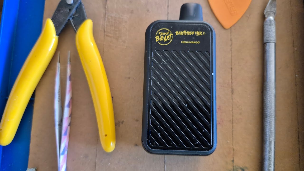 What is inside? Let's discover "BEAST vape, BEASTMODE MAX2" MEGA MANGO & refill it with flavor oil