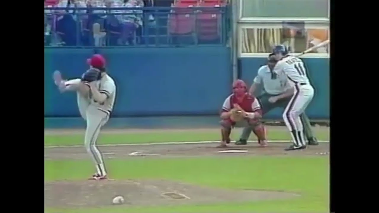 STL@NYM: Tim Teufel doubles in the second inning (1986)