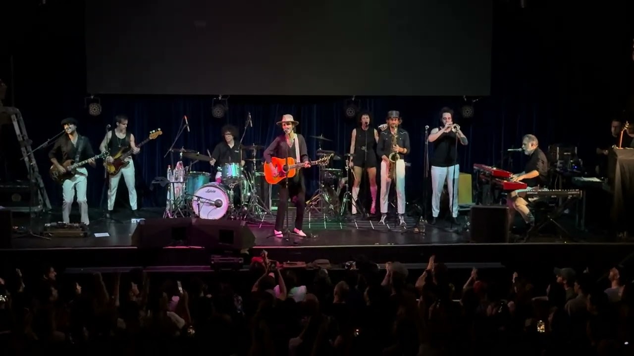 Leiva - La Llamada en Directo, Tour Gigante. Santiago, Chile (SCL) (22/11/2025) 🇨🇱