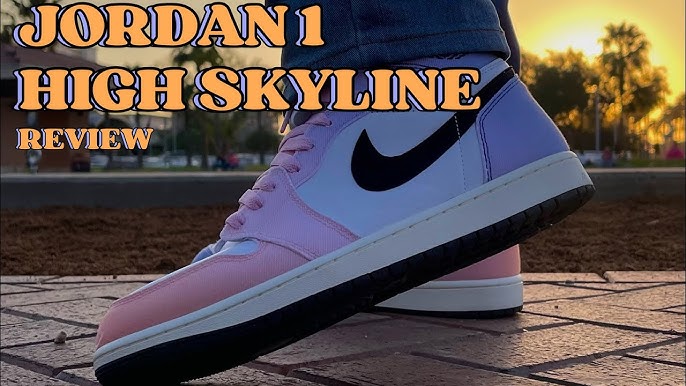 AIR JORDAN 1 HIGH OG - SKYLINE