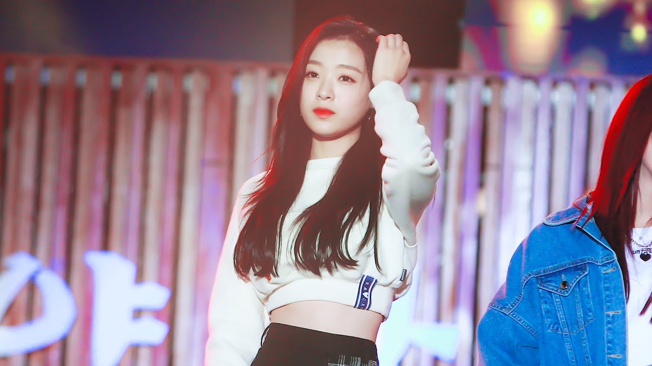 [4K] 181012 에이프릴 진솔(April)(Jinsol) - 메이데이(May Day) @양산 삽량 문화 축전 [직캠/Fancam]