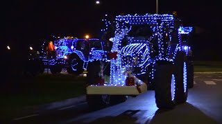 Vintage tractors parade Christmas 2023 | Sfilata trattori di Natale - Carpi
