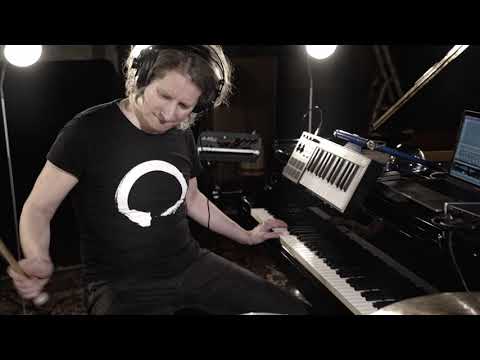 official video BIRDSZ - new album ego_D (by Jens Düppe)