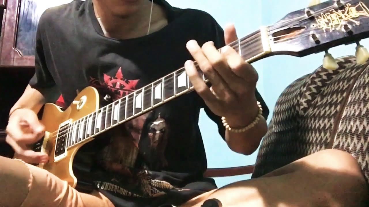 Slash ft Myles Kennedy & the Conspirator - Driving Rain Guitar Cover