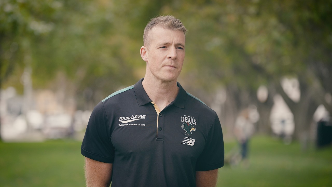 Sam Siggins Sam Siggins Talks VFL Standard, Player Connection and Kicking Goals ...