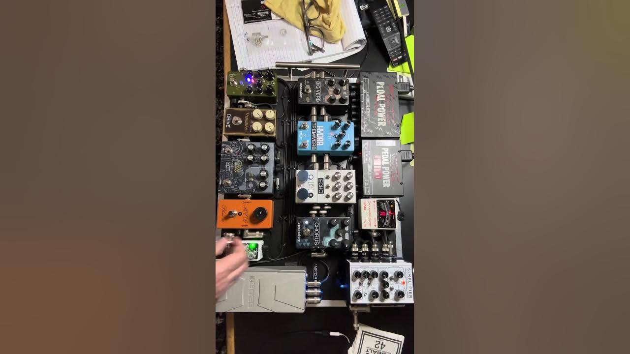 Pedalboard direct sound with DSM Humboldt Simplifier MKII YouTube