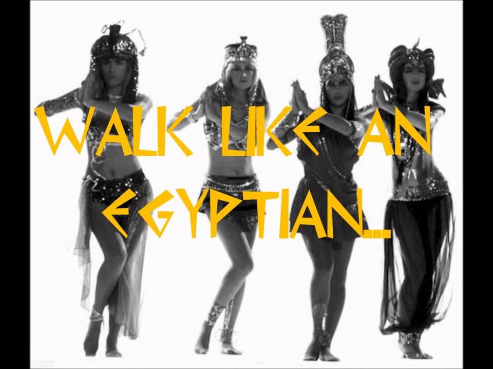 Bangles walk like. Walk like Egyptian группа. The Bangles - walk like an Egyptian (1986). Bangles 1986. Bangles – walk like an Egyptian Single.