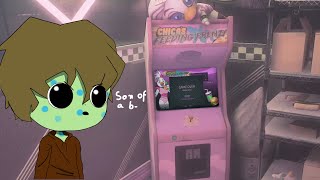 i tried getting chicas voice box but it didnt go too well|Five Nights at Freddys SB: RUIN DLC