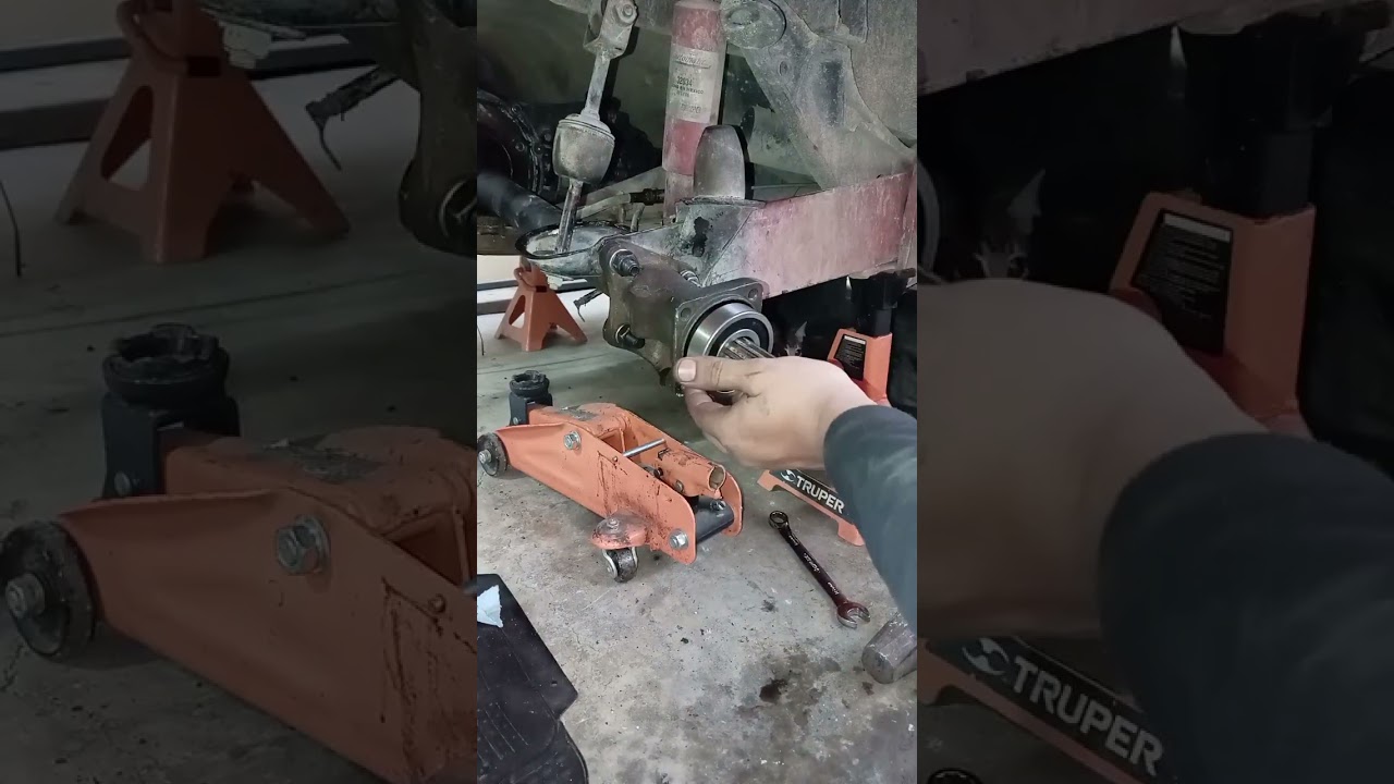 Cambio baleros traseros de vocho tuve que acomodar la flecha se salieron las medias lunas