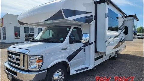 LIKE NEW 2022 Jayco Greyhawk 27U Class C motorhome