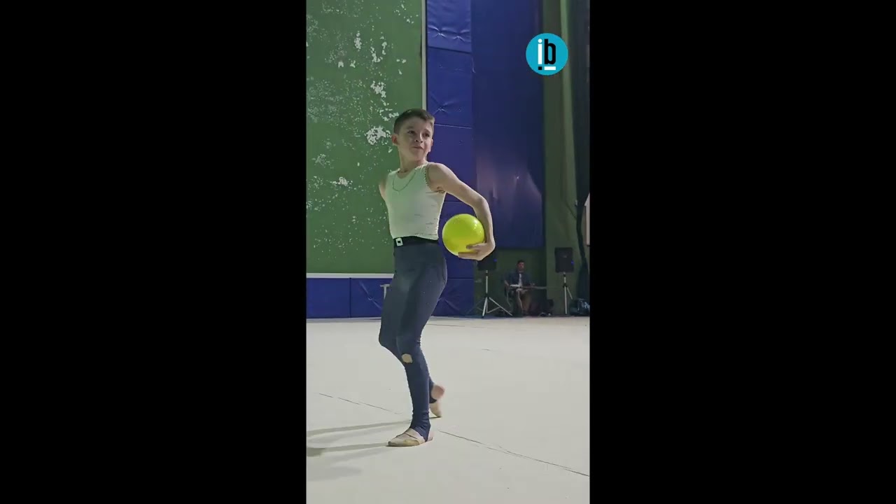 Exhibición de Gimnasia Rítmica de Mateo López y Jorge Barrio